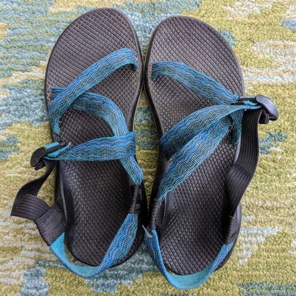Chaco's Size 9 - Picture 1 of 4